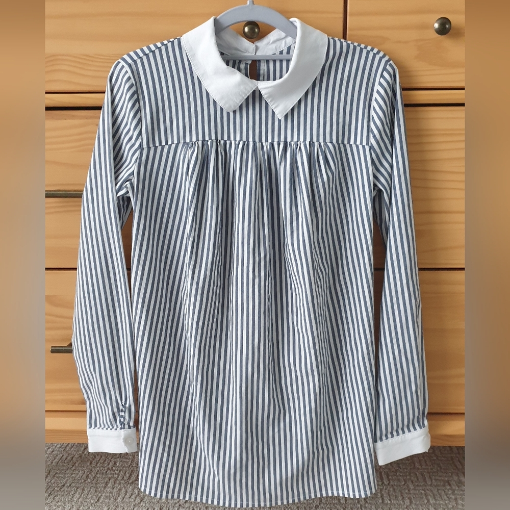 Maternity Pregnancy Striped Grey and White Women's Tunic Top Elegant. Size S.